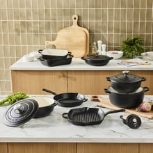 Black 260ml Cast Iron Cocotte